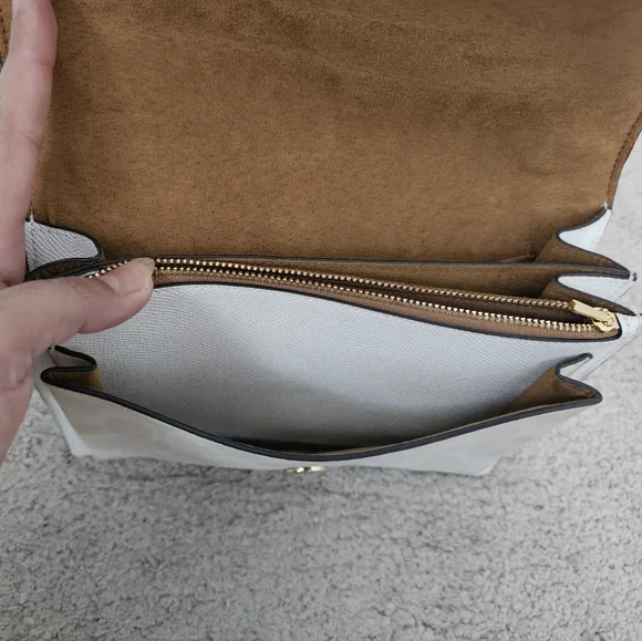 Authentic Coach Klare Women's Bag - Picture 6 of 12